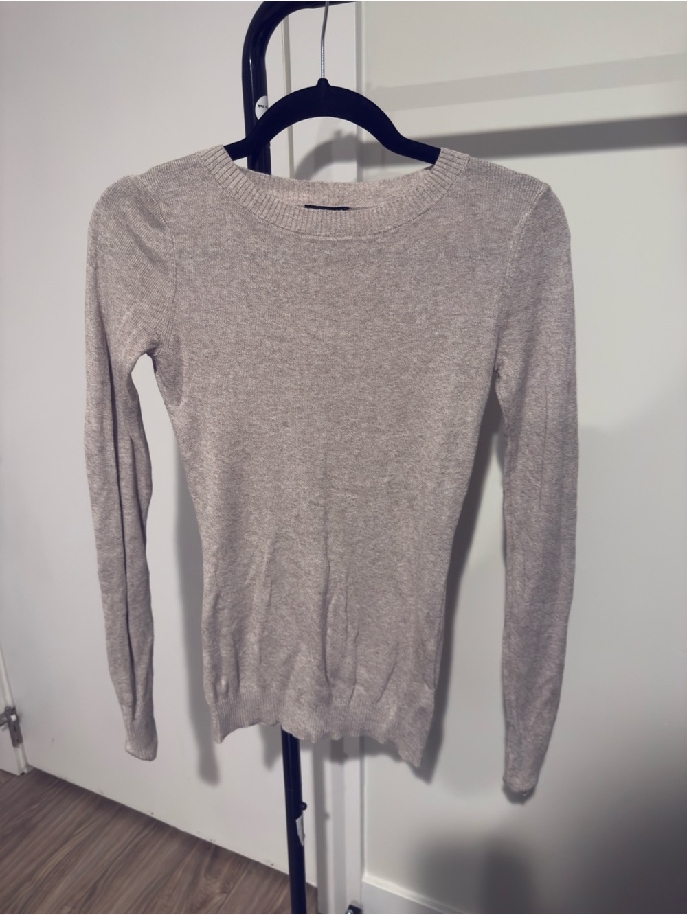 Express Women's Crewneck Sweater in Light Taupe